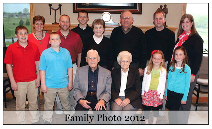 about_us_family_2012